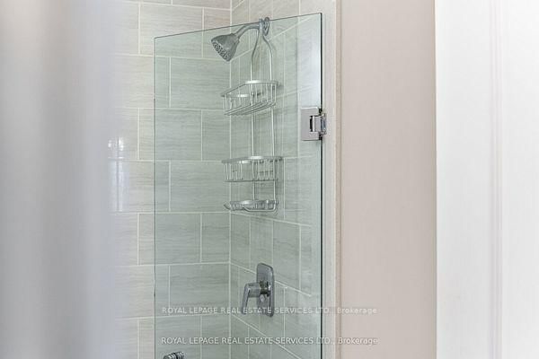 Townhouse for sale at 290 Beasley Terr. Terrace, Milton, Ontario, L9E 1C5 - Ford - MLS: W13015454