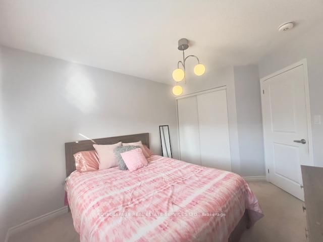 Townhouse for sale at 290 Beasley Terr. Terrace, Milton, Ontario, L9E 1C5 - Ford - MLS: W13015454