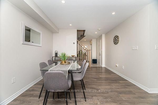 Townhouse for sale at 290 Beasley Terr. Terrace, Milton, Ontario, L9E 1C5 - Ford - MLS: W13015454