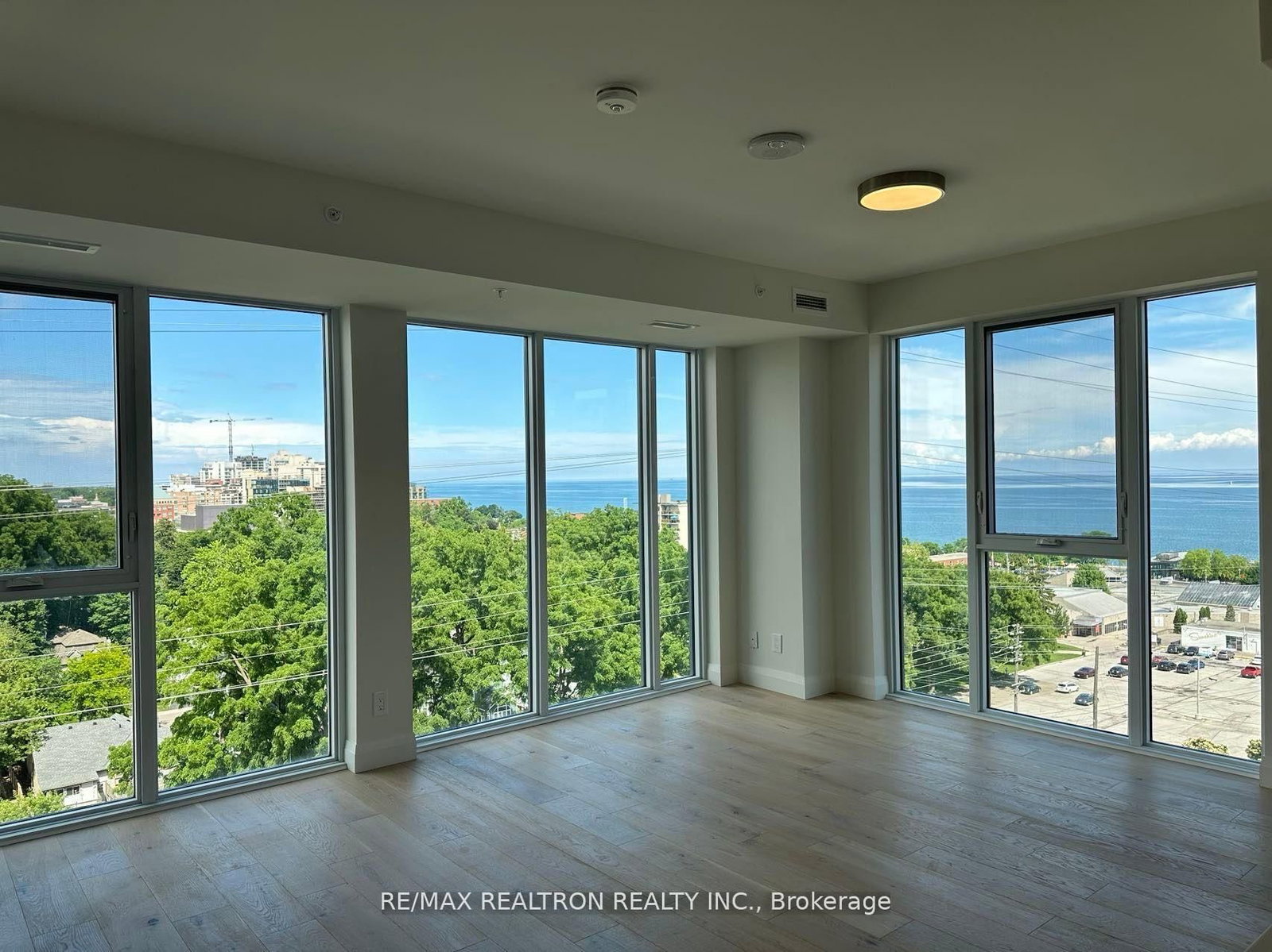 500 Brock Avenue, Unit 1006 - Photo 4