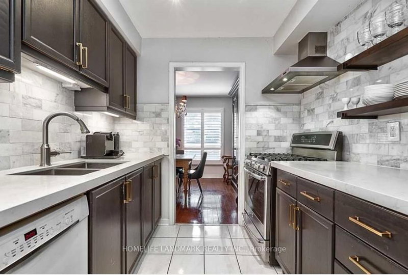 26 - 2006 Glenada Cres, Oakville, L6H 5R9 | Image 3