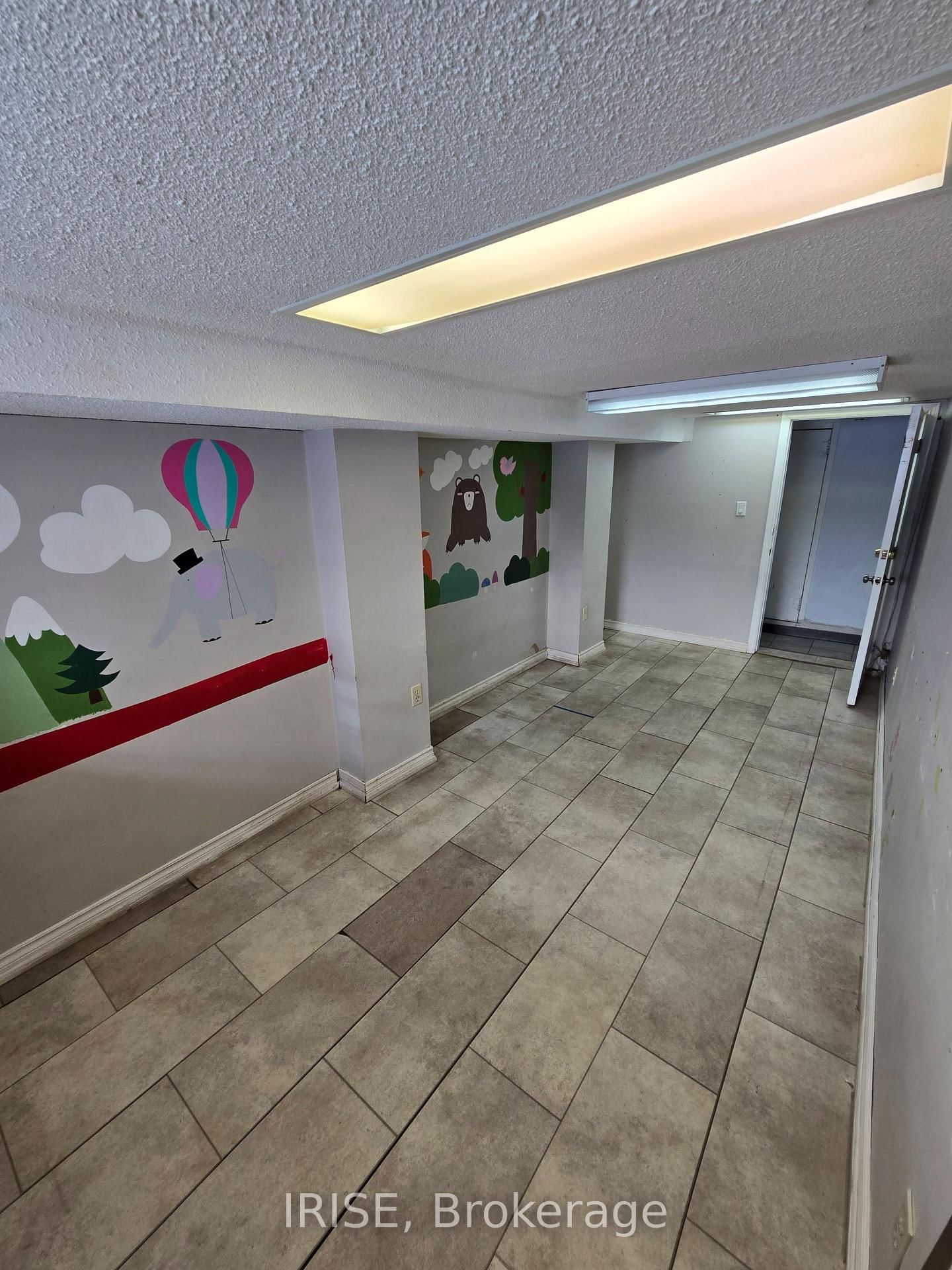 3825 Bloor Street W, Unit bsmt - Photo 14