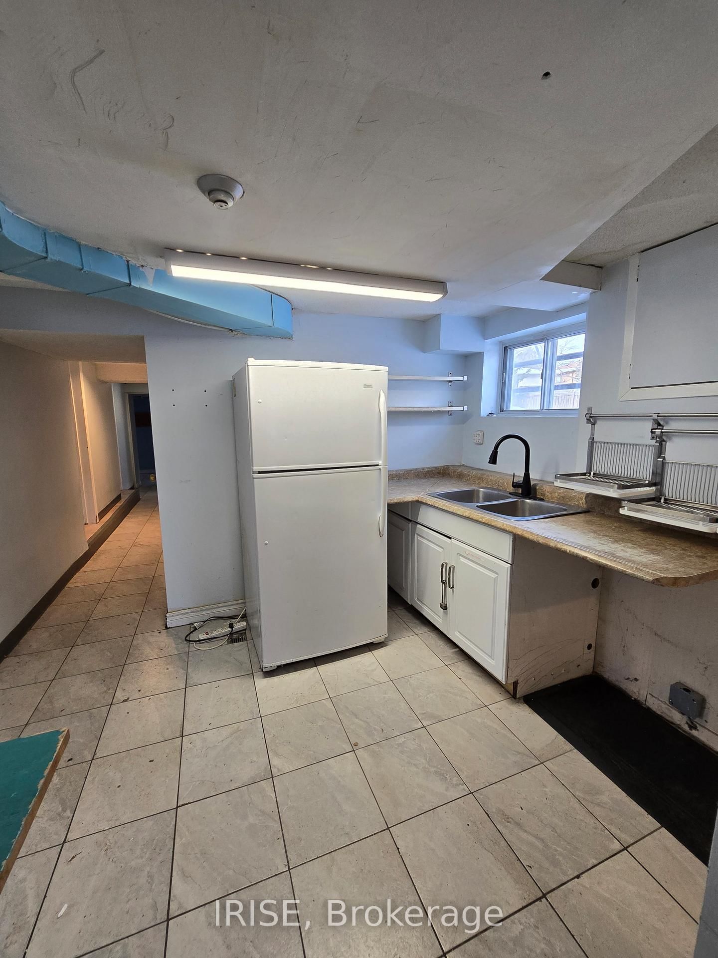 3825 Bloor Street W, Unit bsmt - Photo 26