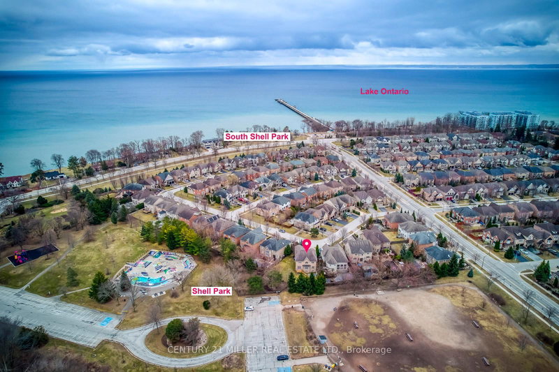 169 Spring Azure Cres, Oakville, L6L 6V7 | Image 3
