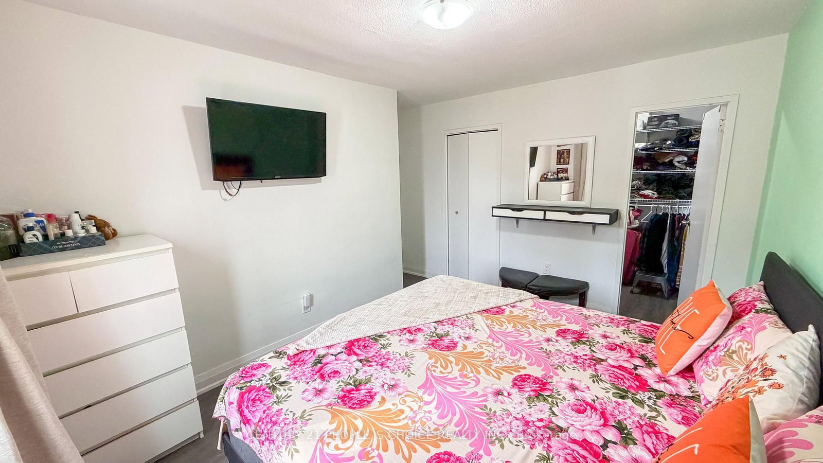 2485 Woking Crescent, Unit 201 - Photo 26