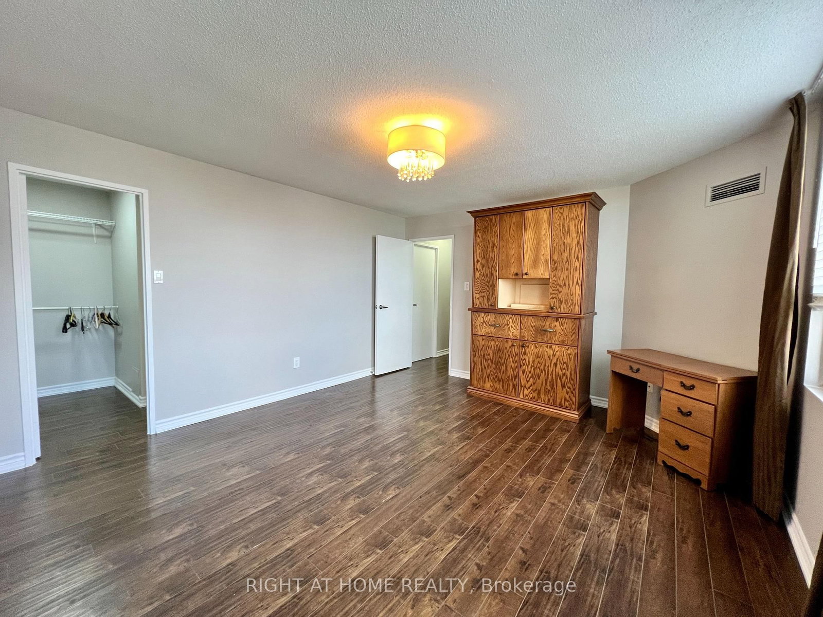 3650 Kaneff Crescent, Unit PH6 - Photo 19