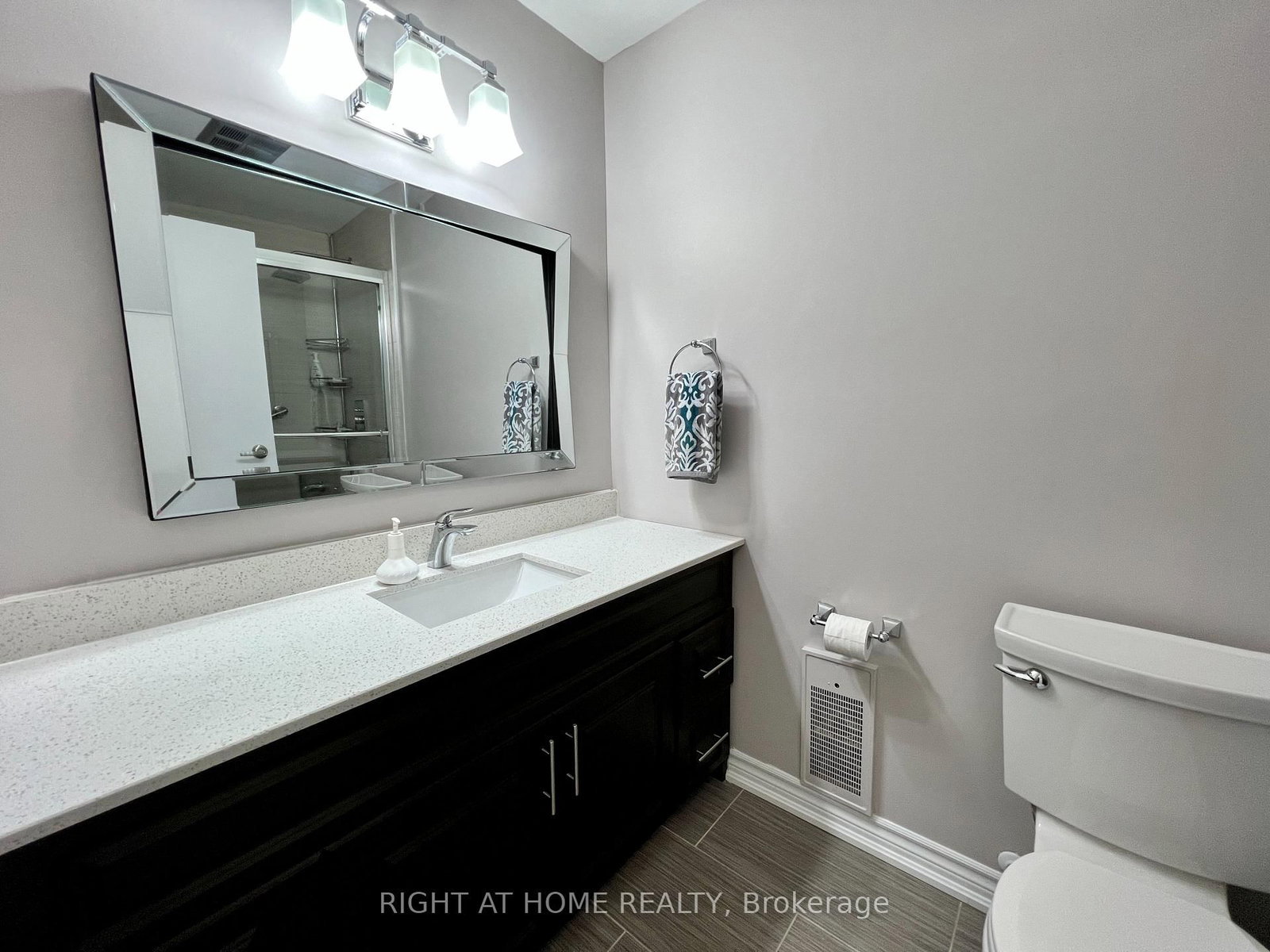 3650 Kaneff Crescent, Unit PH6 - Photo 29