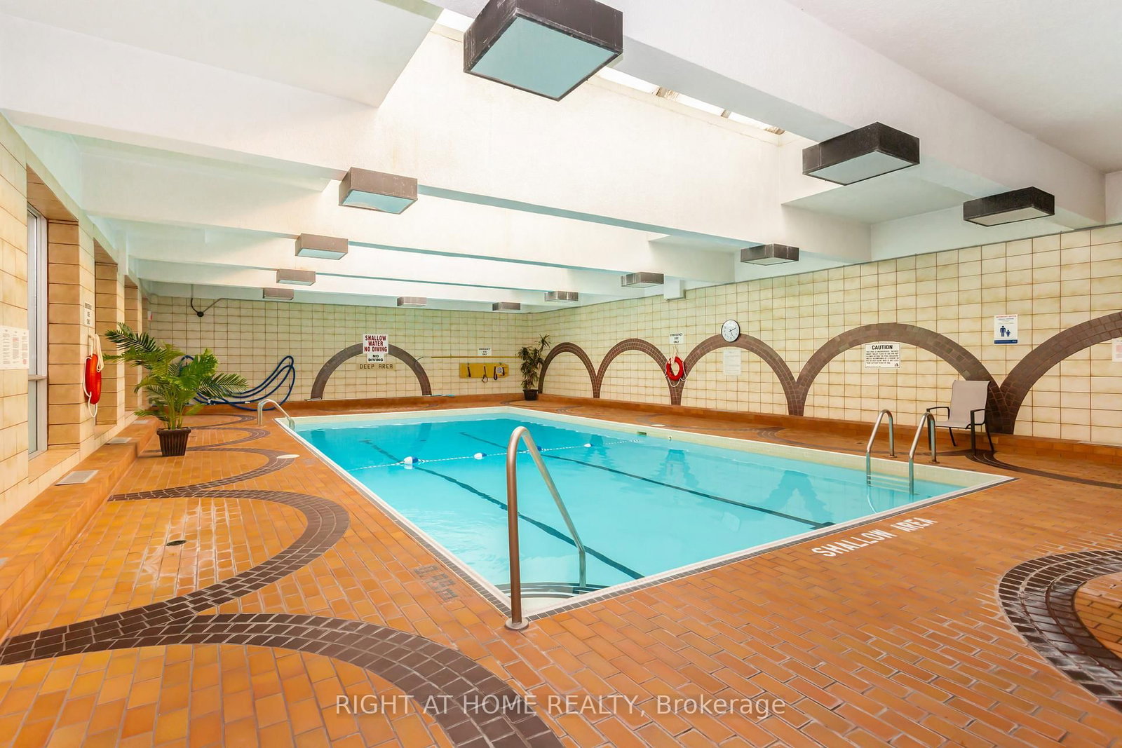 3650 Kaneff Crescent, Unit PH6 - Photo 31