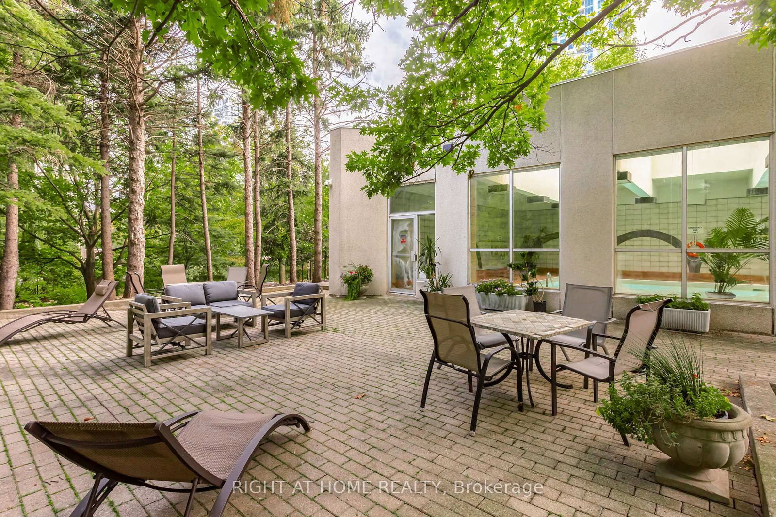 3650 Kaneff Crescent, Unit PH6 - Photo 39