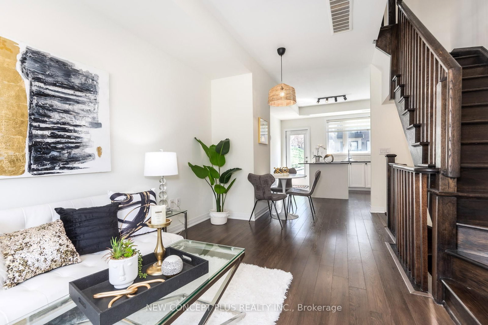 Townhouse for sale at 9 Thomas Mulholland Drive, Toronto, Ontario, M3K 0C1 - Downsview-Roding-CFB - MLS: W13015690