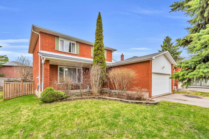 255 Kensington Pl, Orangeville, L9W 4G8 | Image 2