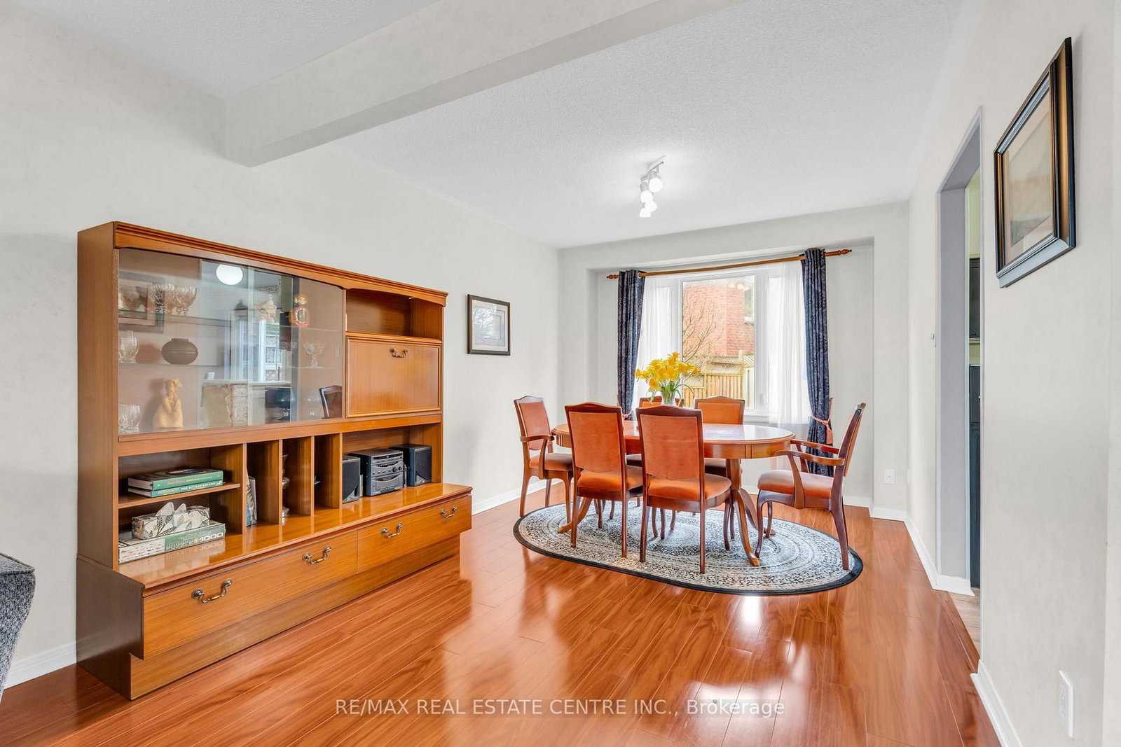 255 Kensington Place - Photo 7