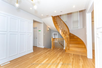 943 Transom Milton,ON L9T 8K4 — Photo 14