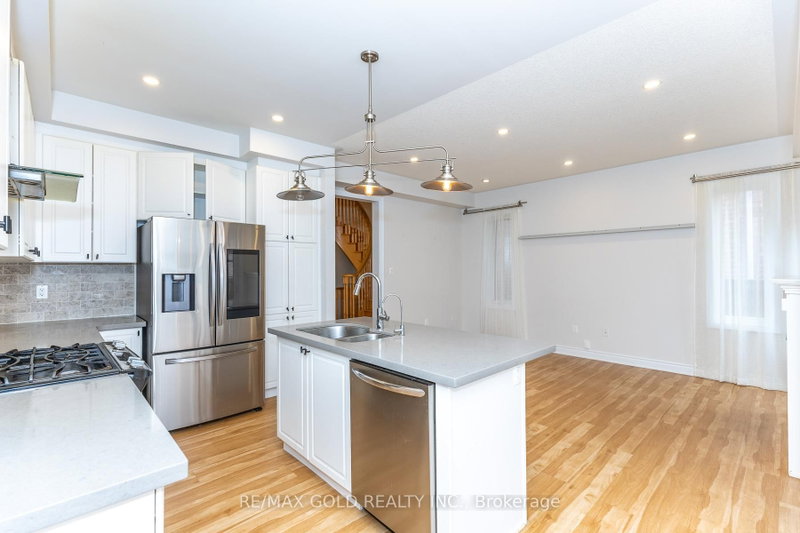 943 Transom Milton,ON L9T 8K4 — Photo 17