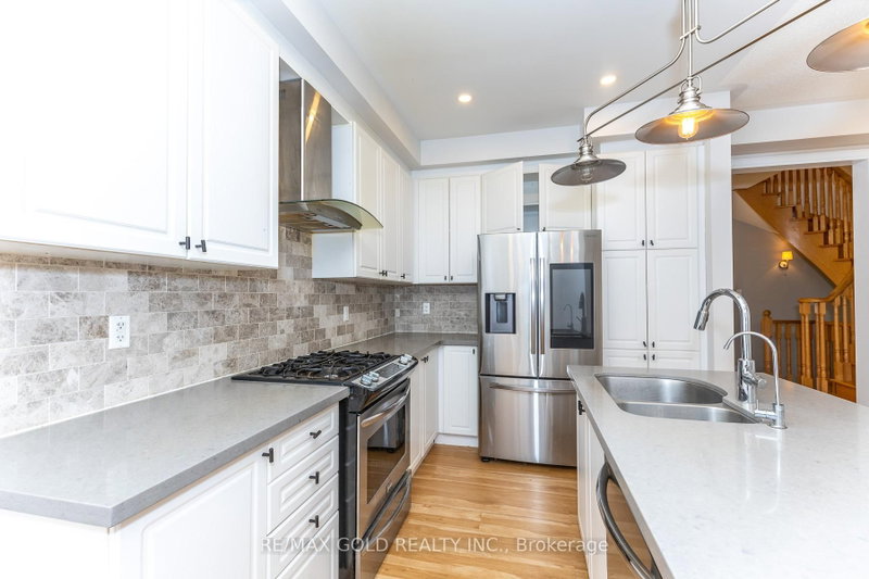 943 Transom Milton,ON L9T 8K4 — Photo 20