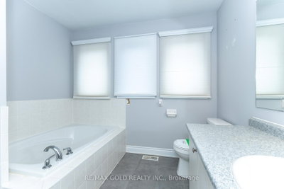 943 Transom Milton,ON L9T 8K4 — Photo 33