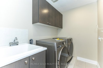 943 Transom Milton,ON L9T 8K4 — Photo 35