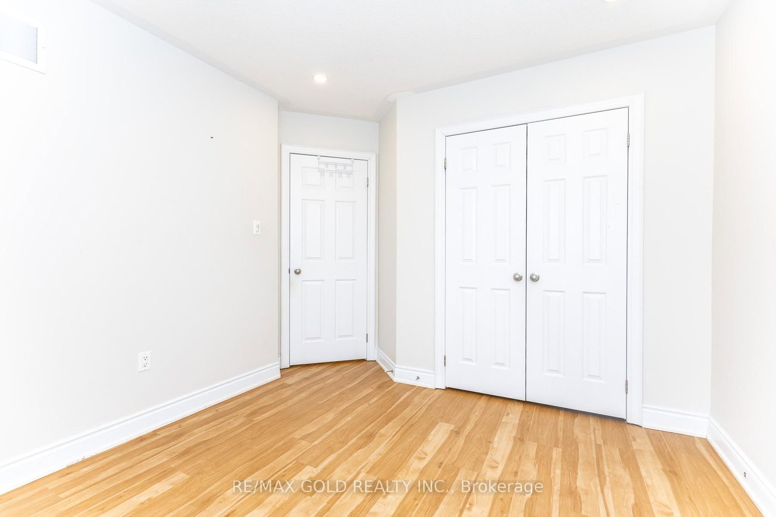 943 Transom Crescent • Milton, ON photo 39