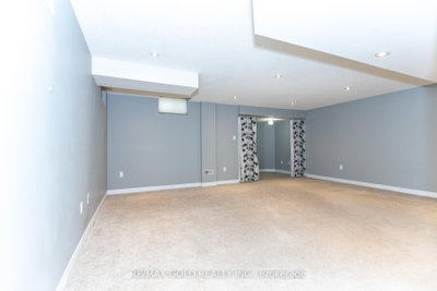 943 Transom Milton,ON L9T 8K4 — Photo 45