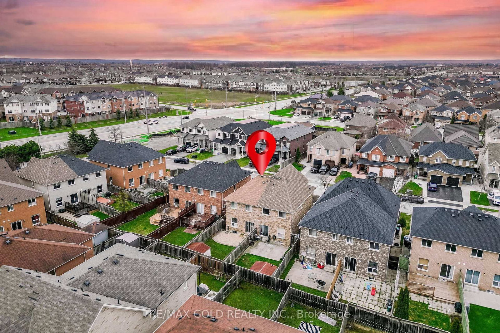 Semi-Detached House for sale at 89 Cadillac Crescent, Brampton, Ontario, L7A 3B4 - Fletcher's Meadow - MLS: W13015738