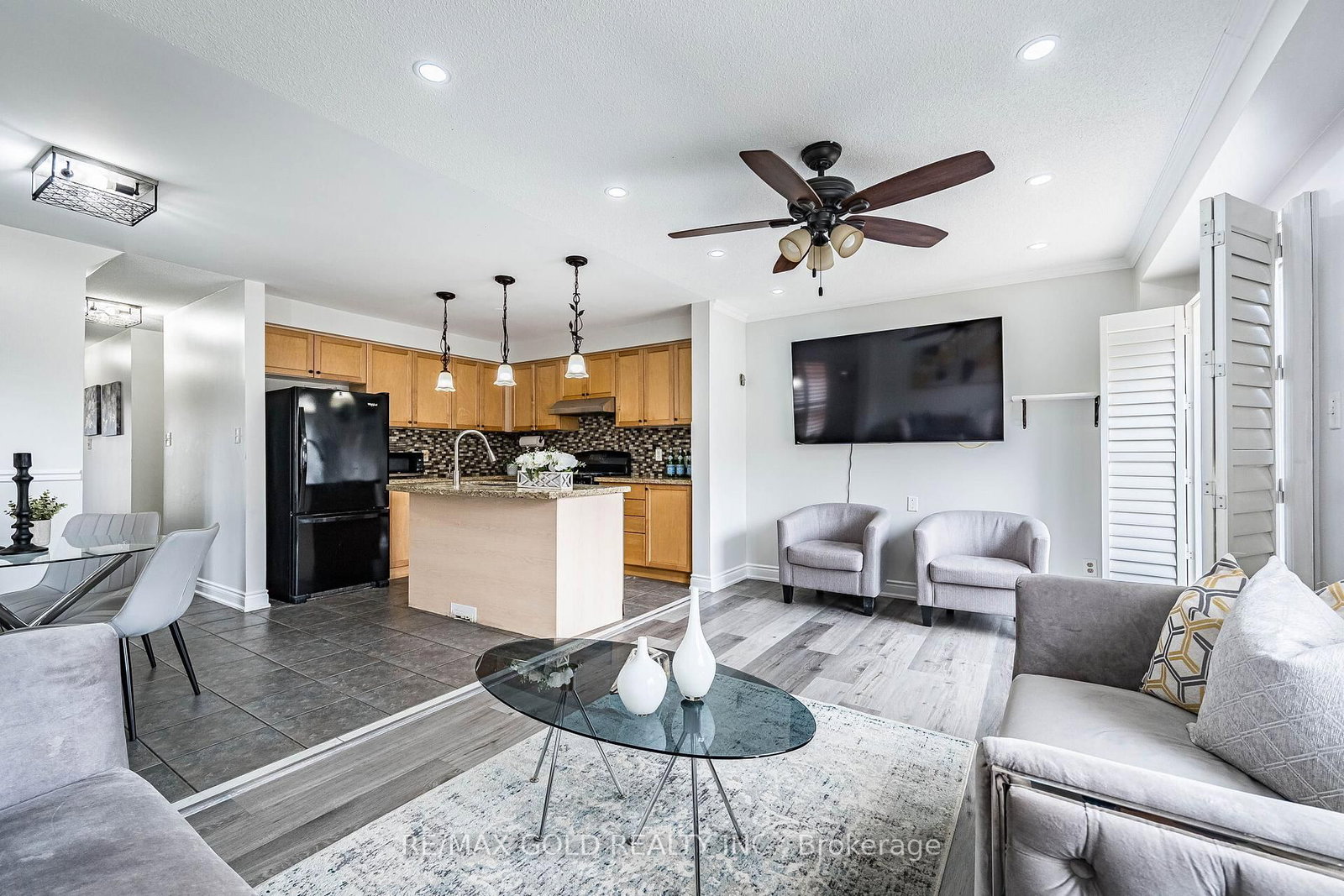 Semi-Detached House for sale at 89 Cadillac Crescent, Brampton, Ontario, L7A 3B4 - Fletcher's Meadow - MLS: W13015738