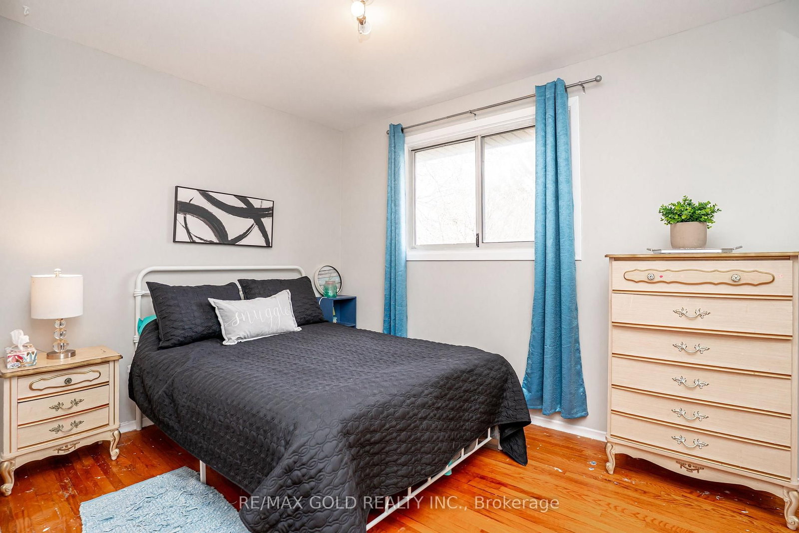 Semi-Detached House for sale at 9 Mordon Court, Brampton, Ontario, L6V 2B5 - Madoc - MLS: W13015740