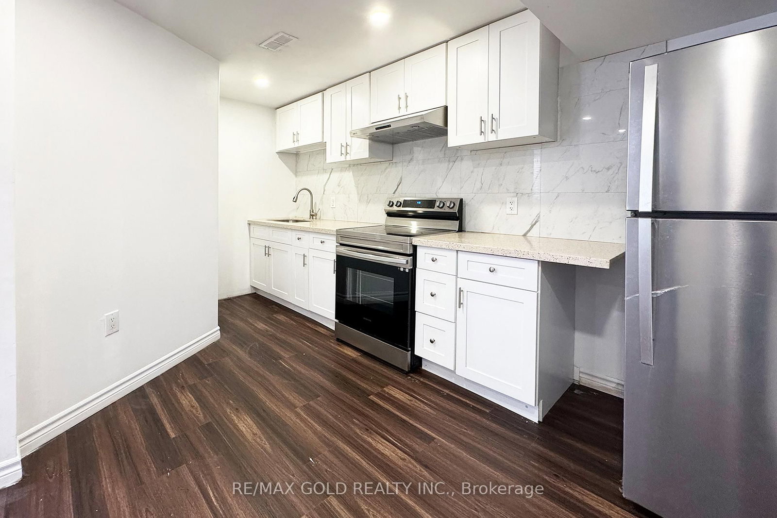 27 Dulverton Drive - Photo 12