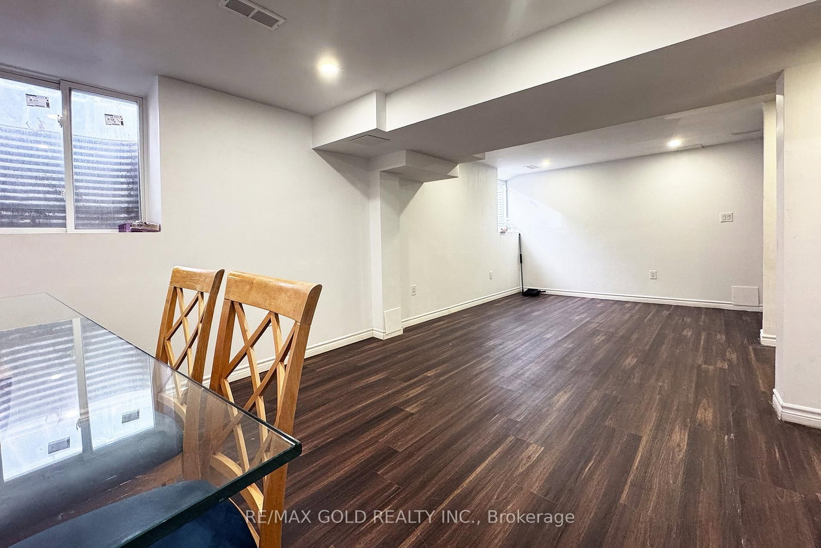 27 Dulverton Drive - Photo 8