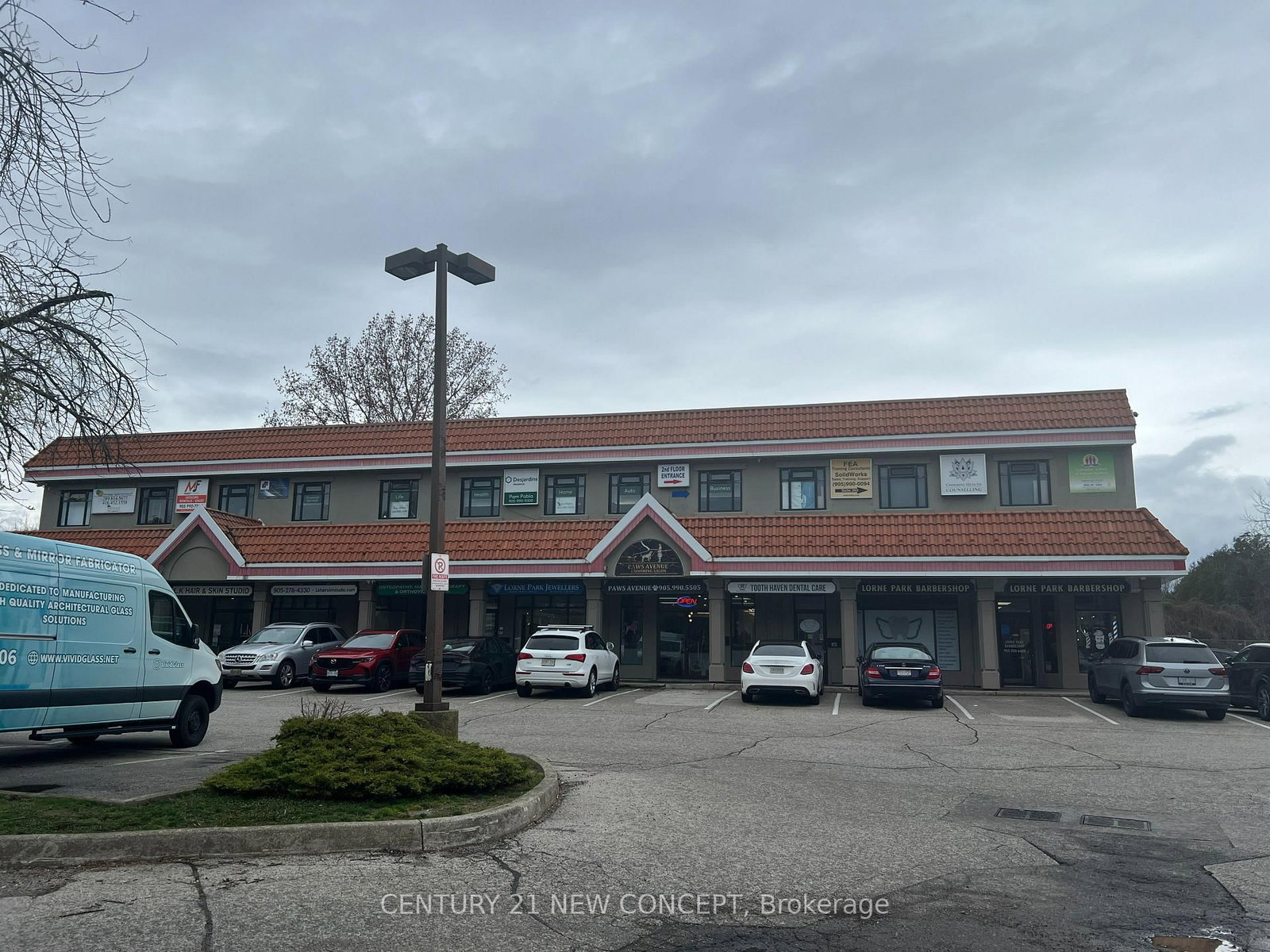 1107 Lorne Park Road, Unit 21 - Photo 2