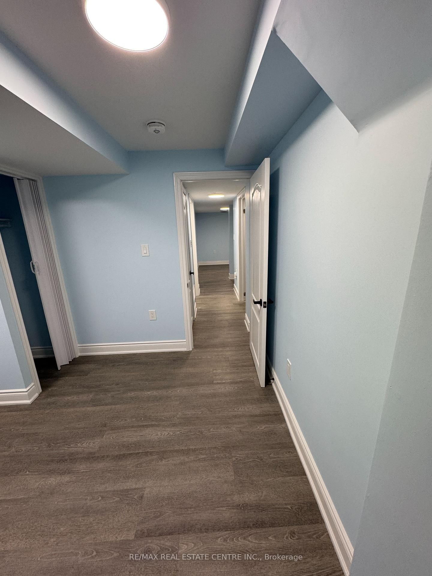 1258 Listing Agent to Confirm Street, Unit Basement - Photo 4