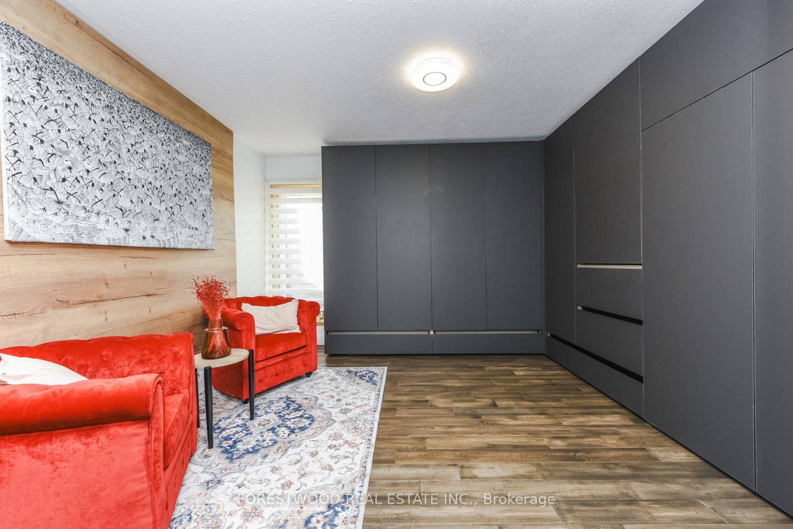 1690 Saltdene Terrace - Photo 38