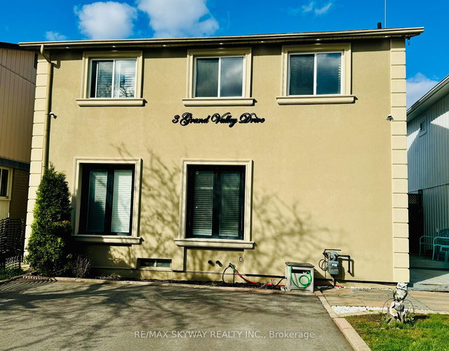 3 Grand Valley Drive