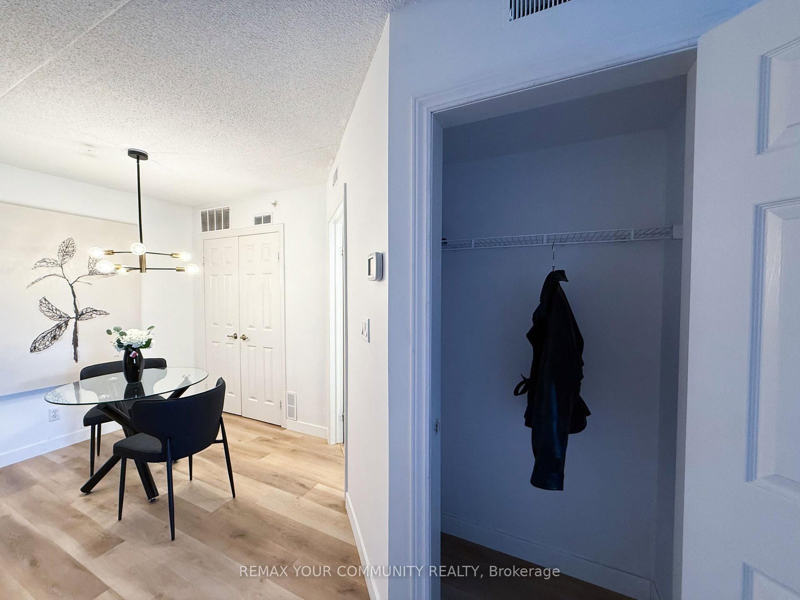 1800 Walker's Line, Unit 210 - Photo 13