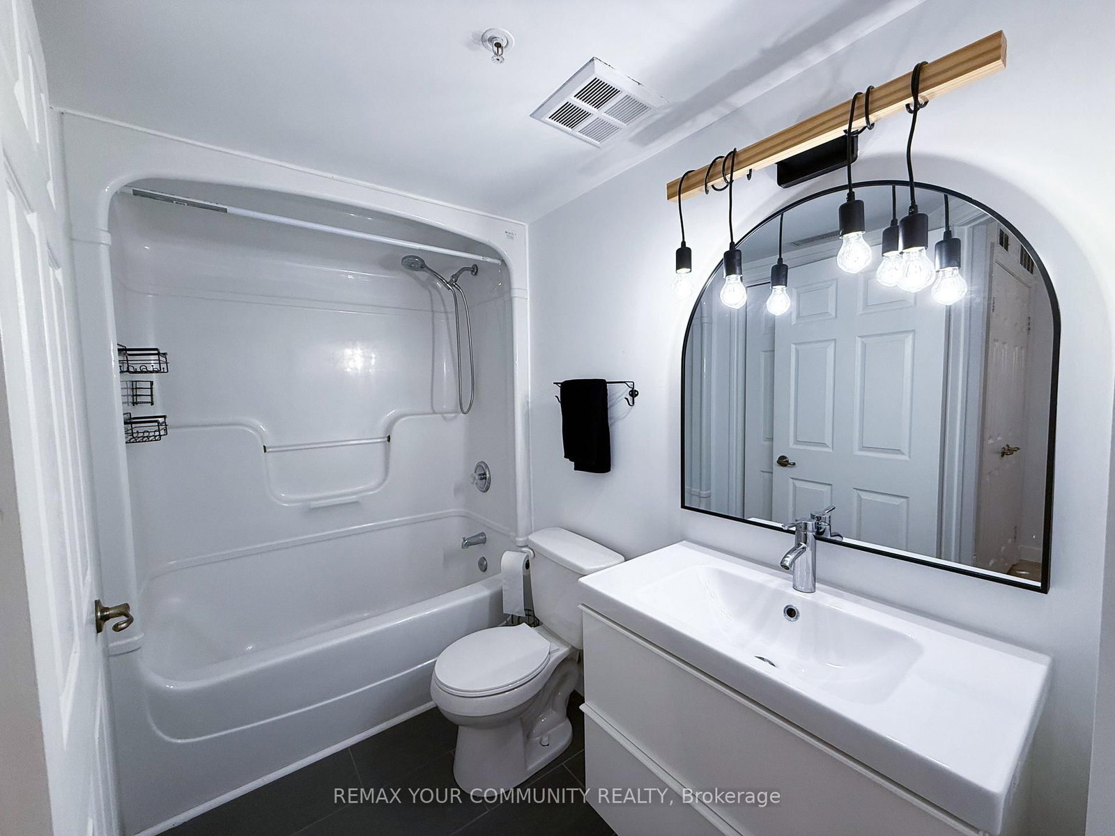 1800 Walker's Line, Unit 210 - Photo 15