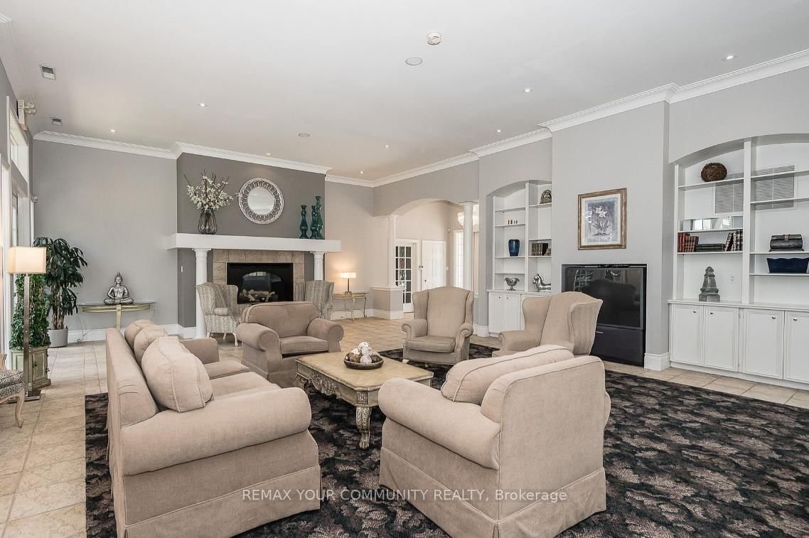 1800 Walker's Line, Unit 210 - Photo 21