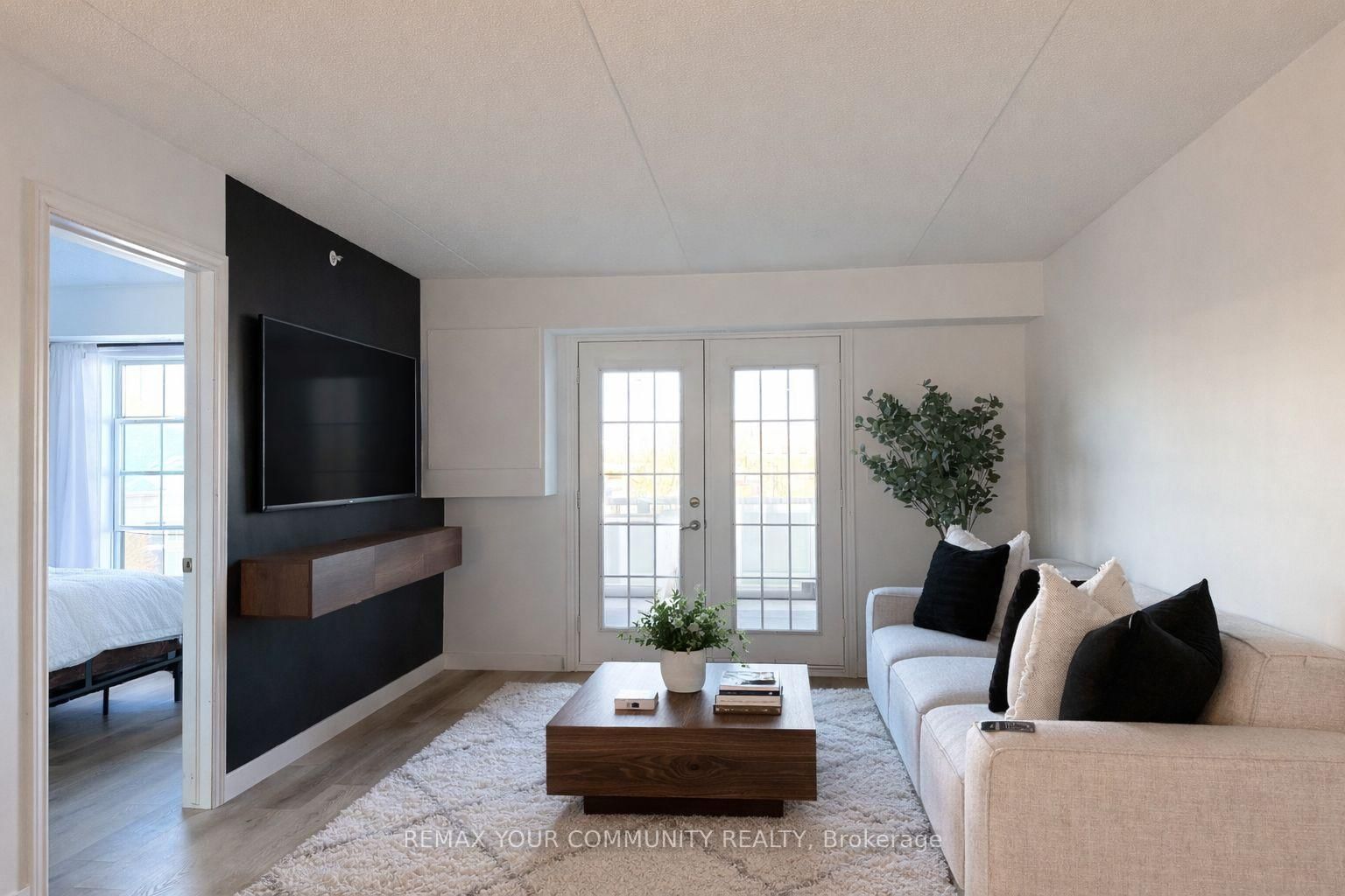 1800 Walker's Line, Unit 210 - Photo 7