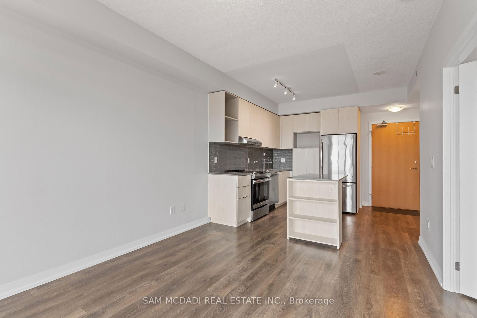 2520 Eglinton Avenue W, Unit 1316 - Photo 4