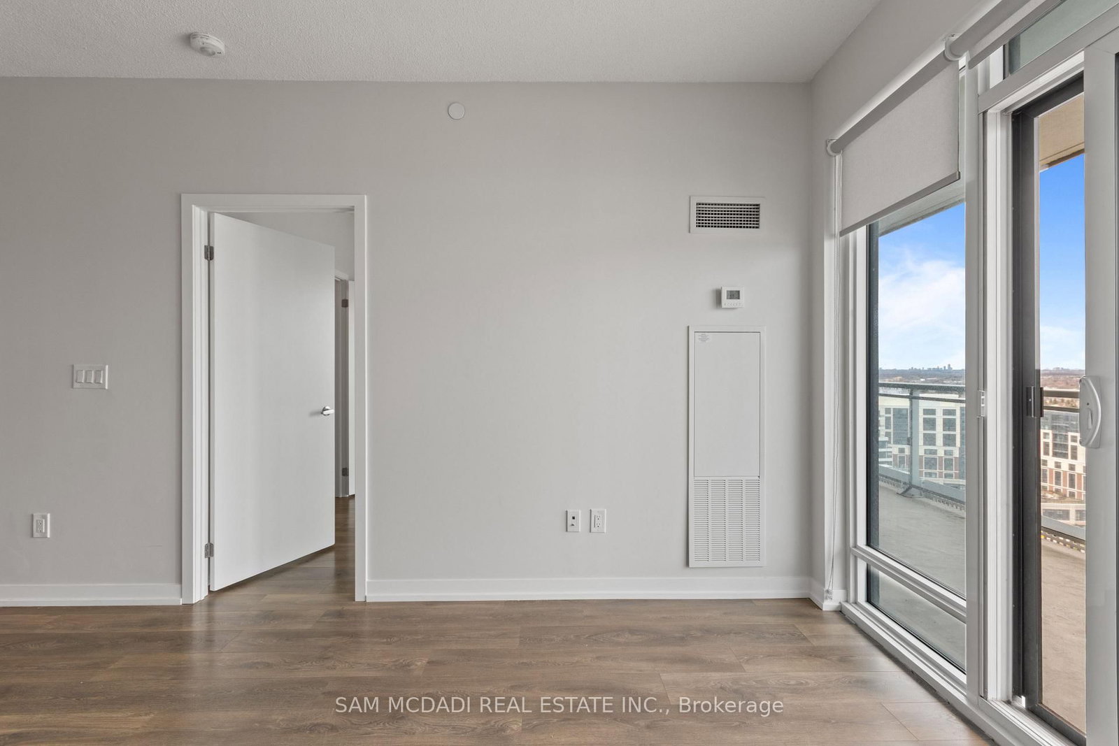 2520 Eglinton Avenue W, Unit 1316 - Photo 9