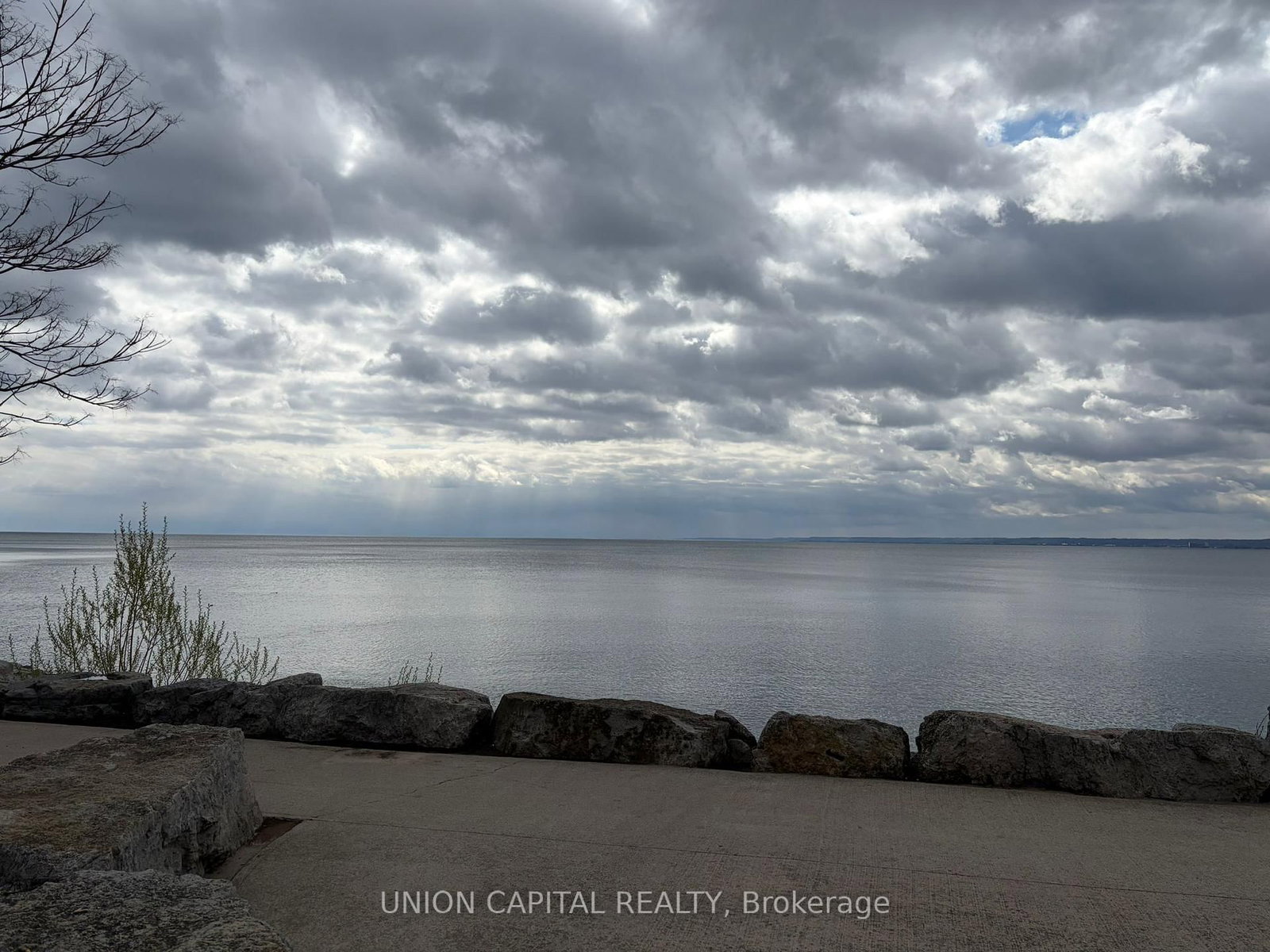 2075 Lakeshore Road, Unit 801 - Photo 26