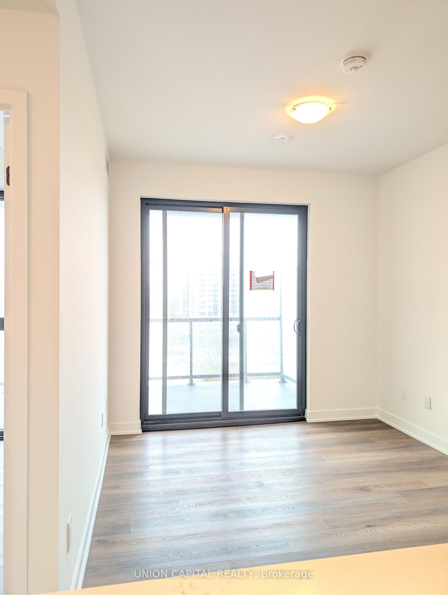 2075 Lakeshore Road, Unit 801 - Photo 7