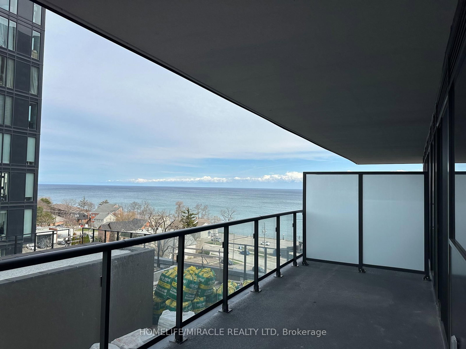 2075 Lakeshore Road, Unit 603 - Photo 21