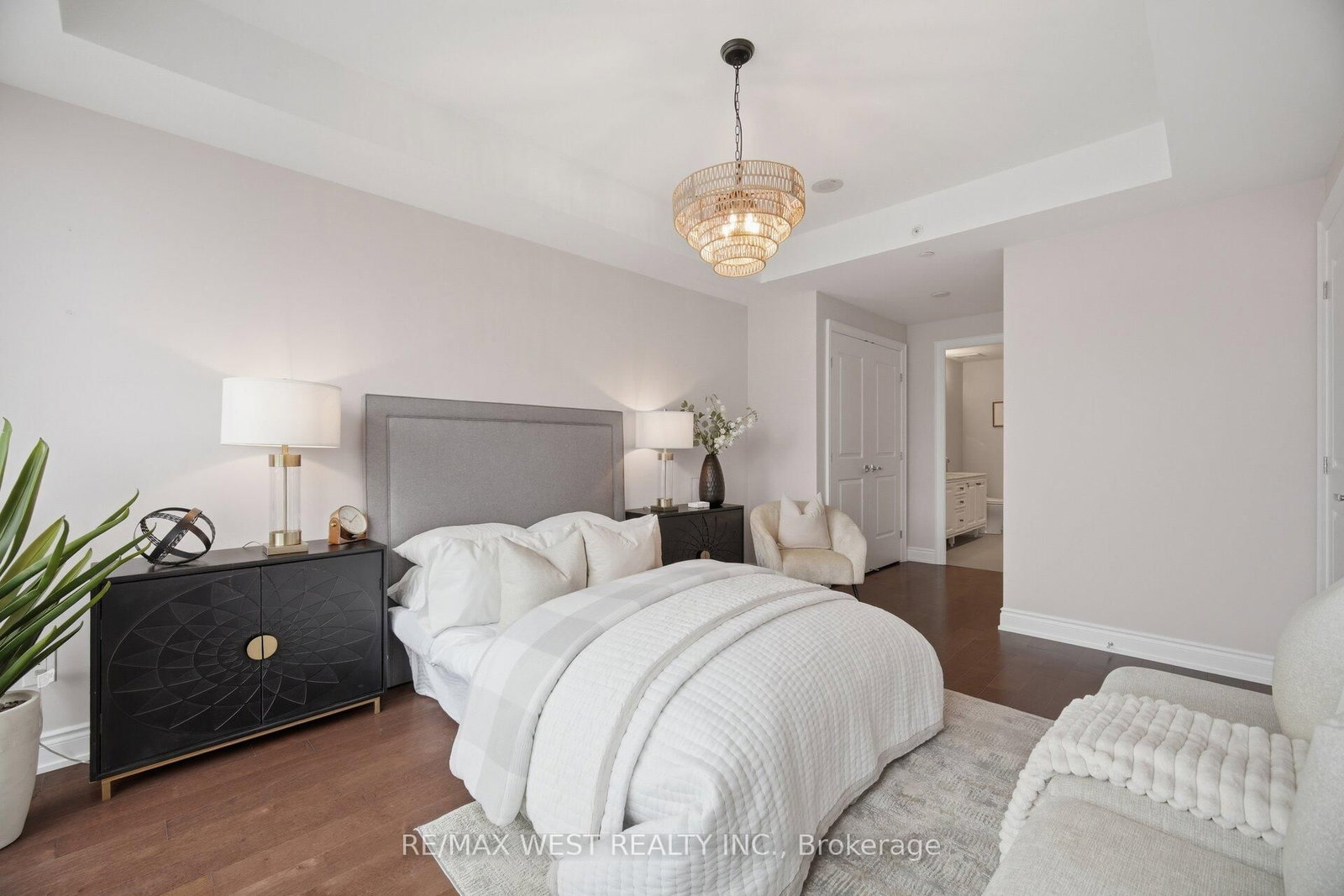 3500 Lakeshore Road W, Unit 825 - Photo 31