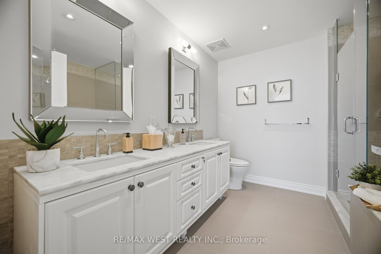 3500 Lakeshore Road W, Unit 825 - Photo 32