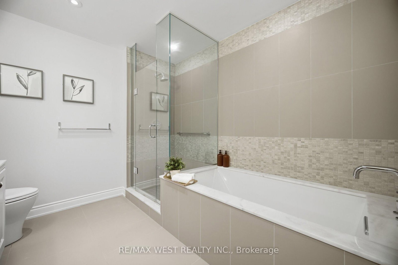 3500 Lakeshore Road W, Unit 825 - Photo 33