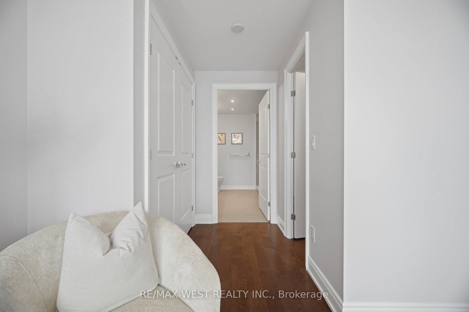 3500 Lakeshore Road W, Unit 825 - Photo 35