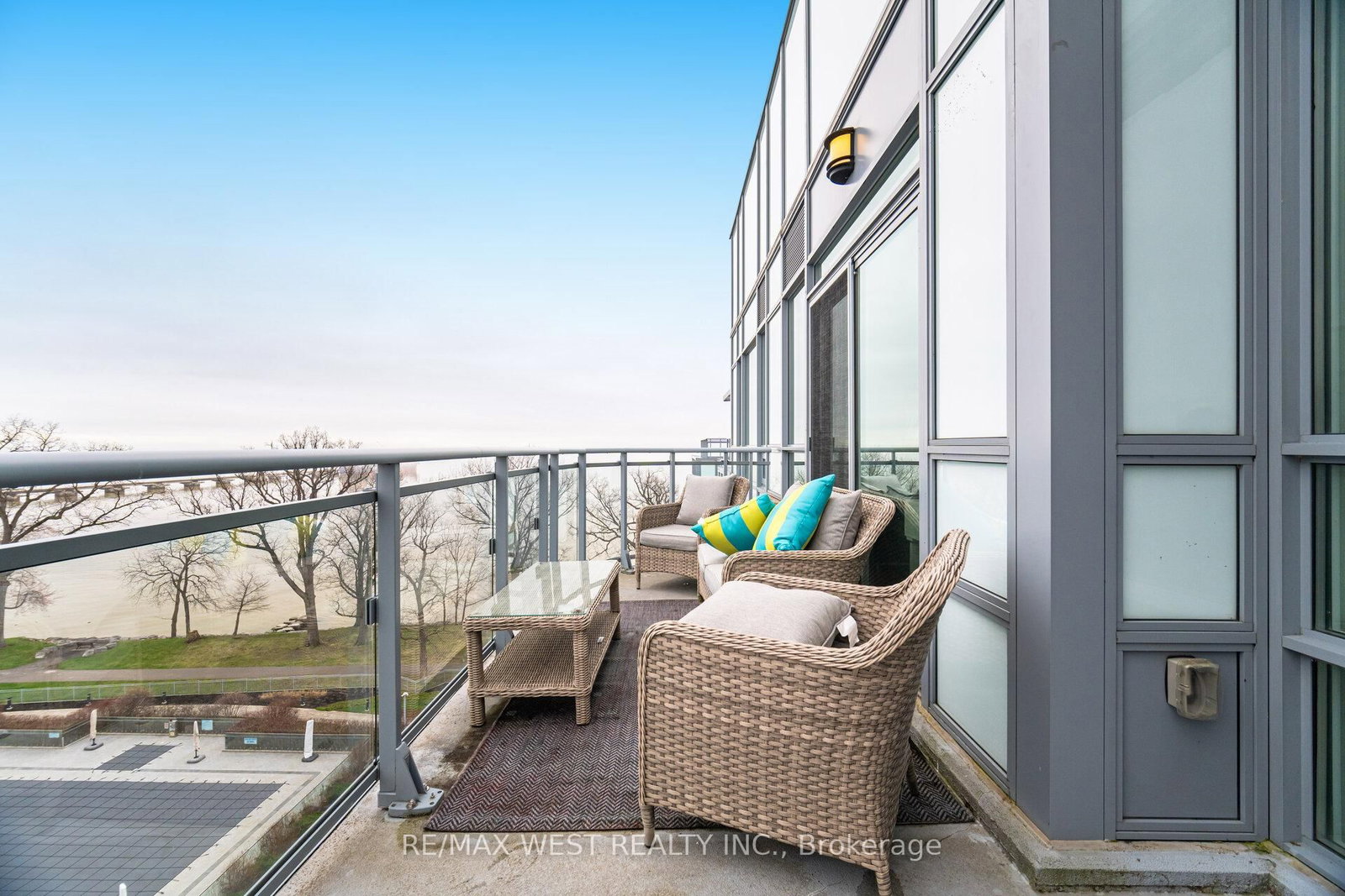 3500 Lakeshore Road W, Unit 825 - Photo 41