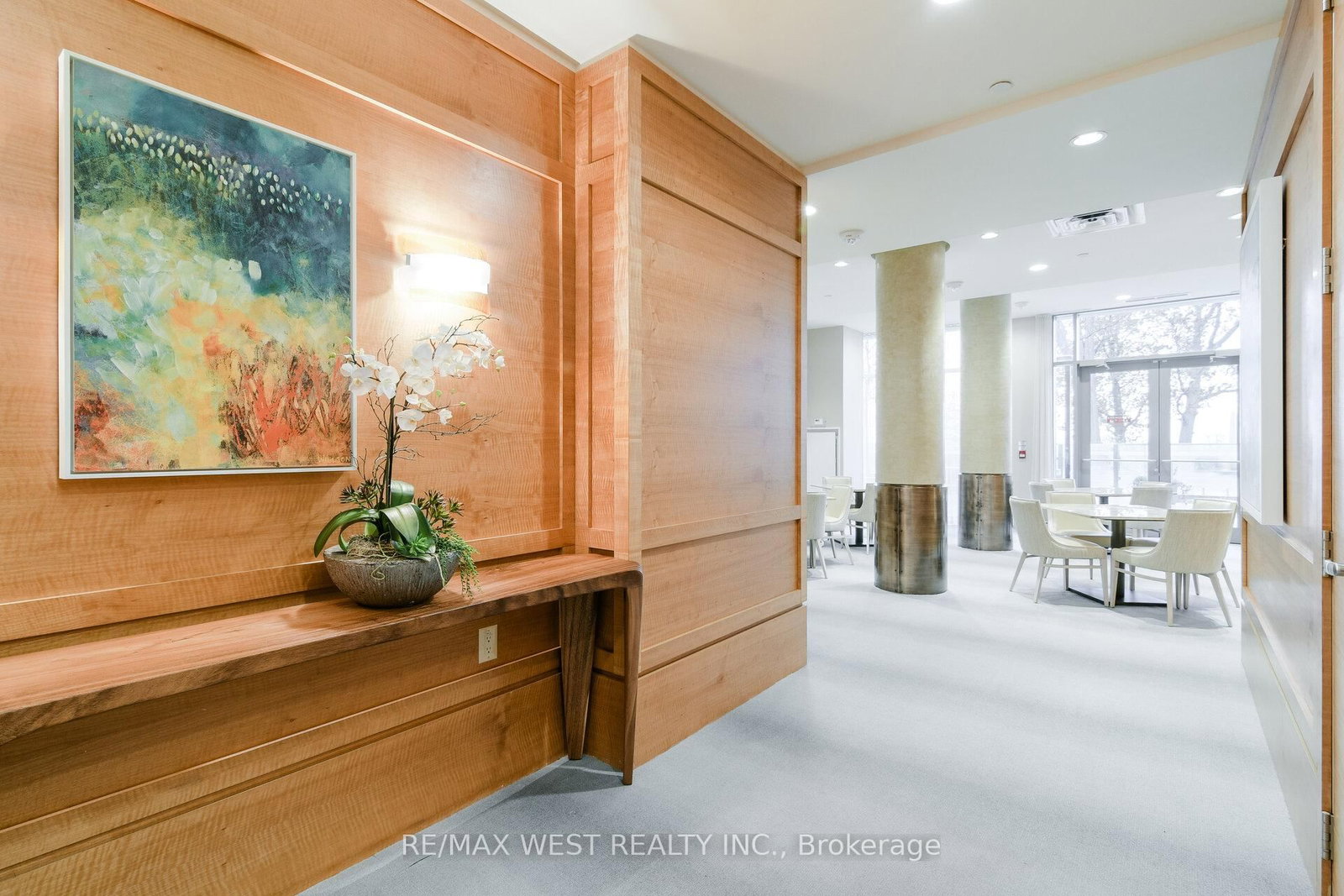 3500 Lakeshore Road W, Unit 825 - Photo 44