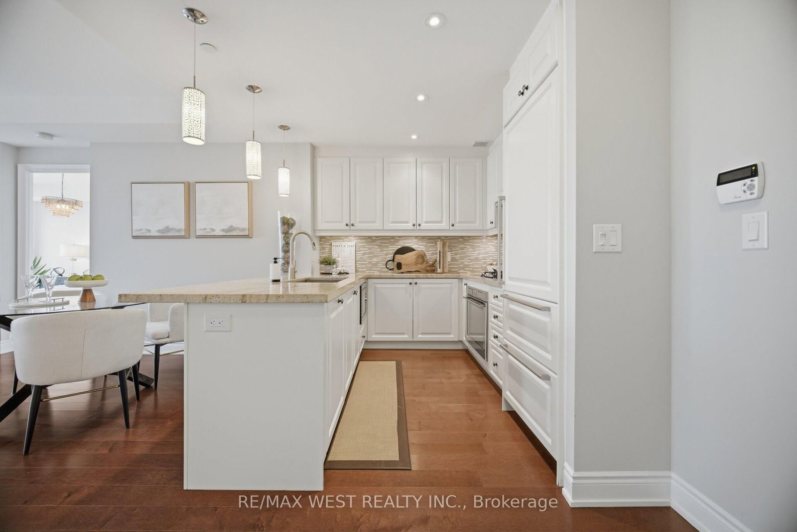 3500 Lakeshore Road W, Unit 825 - Photo 9