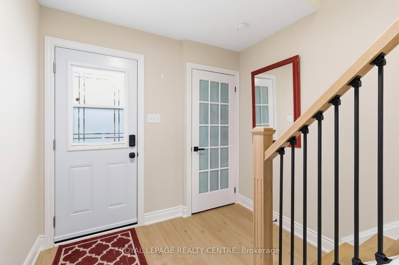 683 Woodward Ave, Milton, L9T 3K4 | Image 2