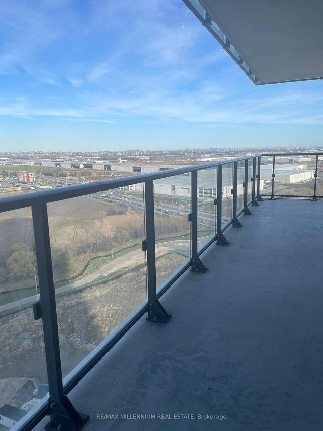 1902 - 15 SkyRidge Drive